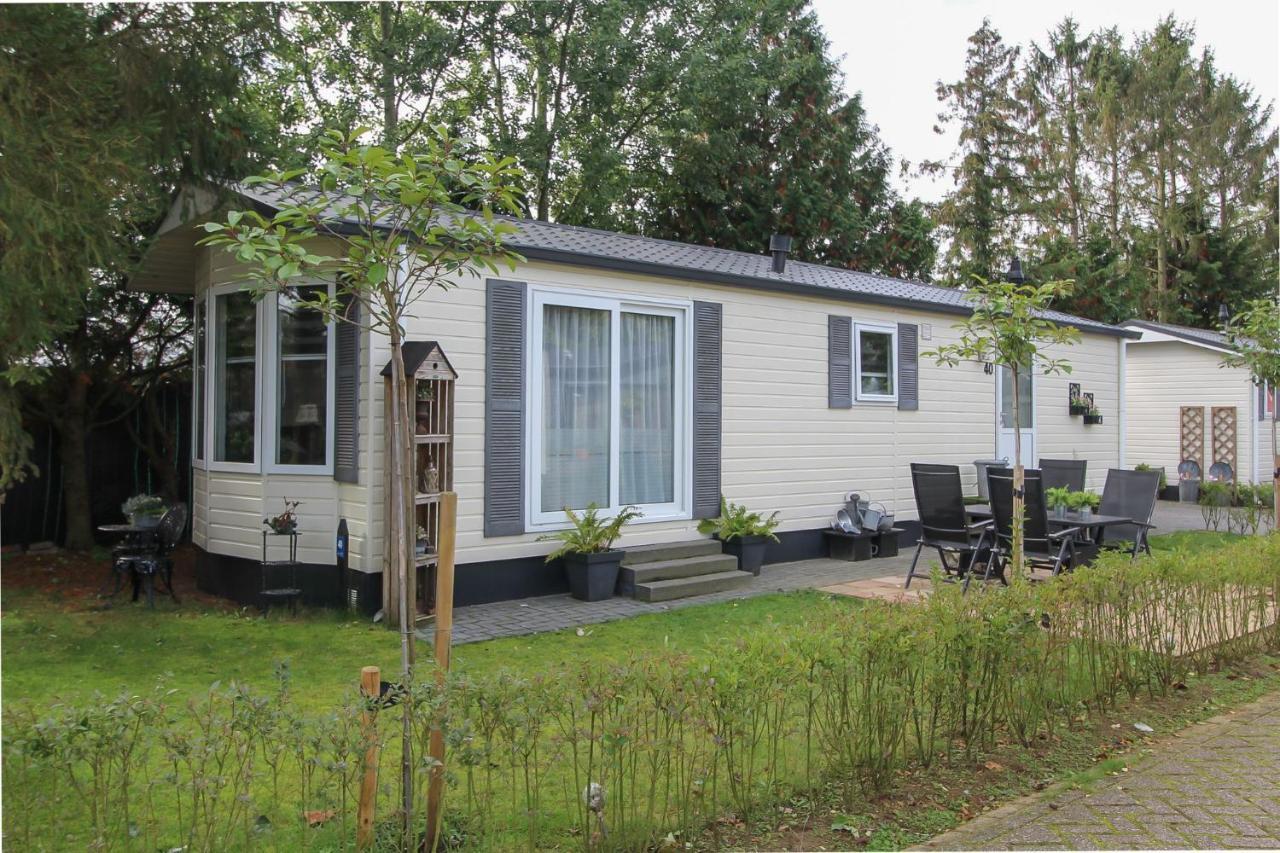 Sfeervol Chalet Op De Veluwe Putten Exterior foto