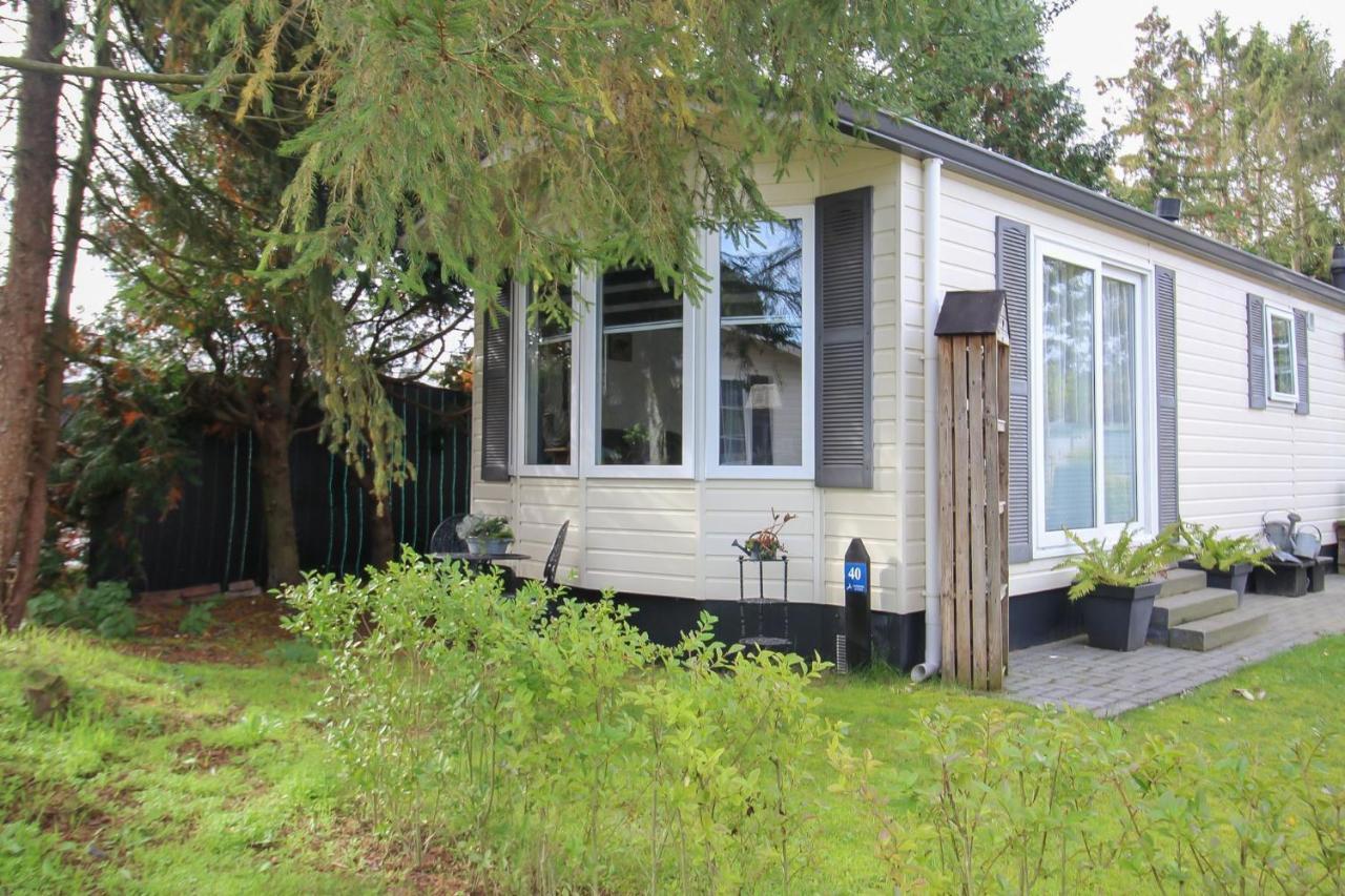 Sfeervol Chalet Op De Veluwe Villa Putten Exterior foto