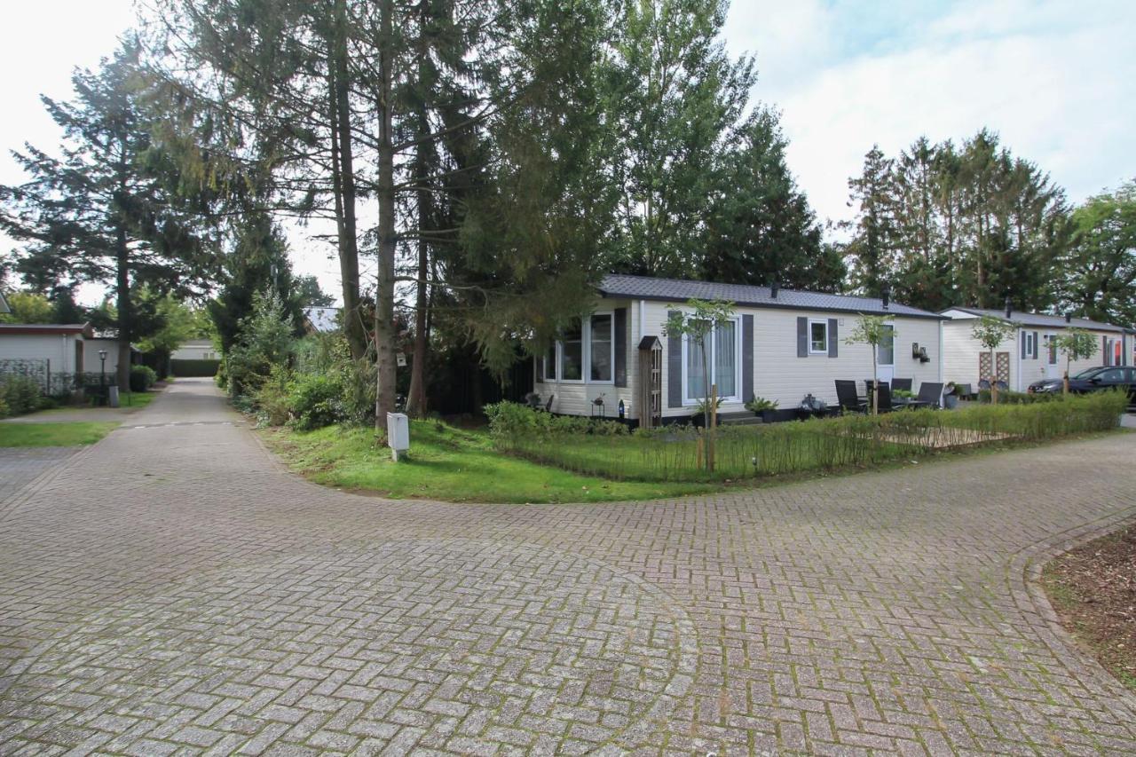 Sfeervol Chalet Op De Veluwe Villa Putten Exterior foto